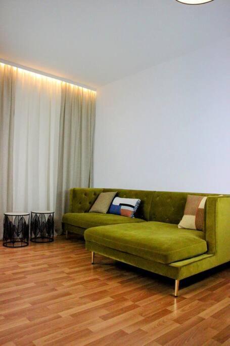 Le Rosa Bonheur Apartment Нант Екстериор снимка